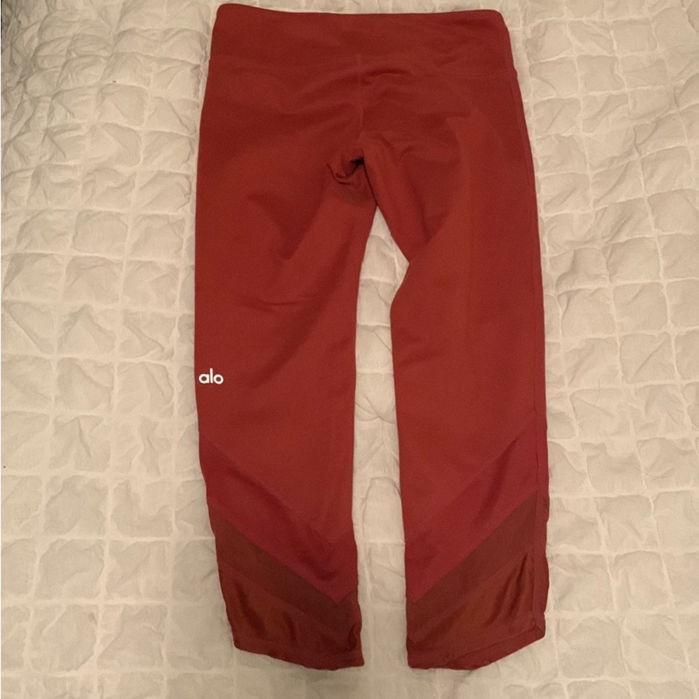 Burnt orange Alo leggings